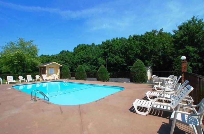 Quality Inn Albemarle Exterior photo