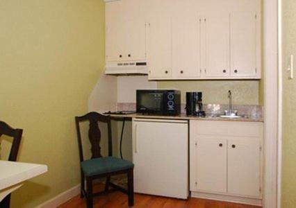 Quality Inn Albemarle Room photo